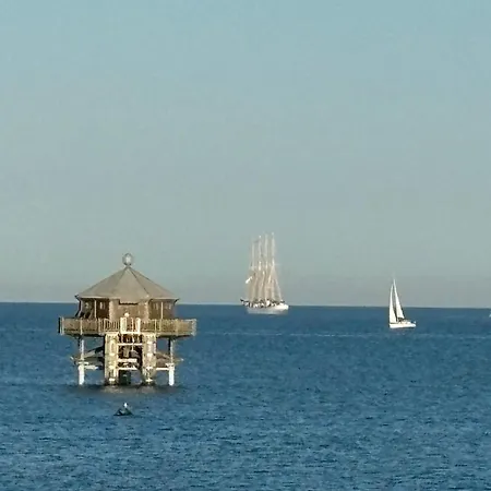 Au Calme A 10min De La Et Du Port De La Rochelle *